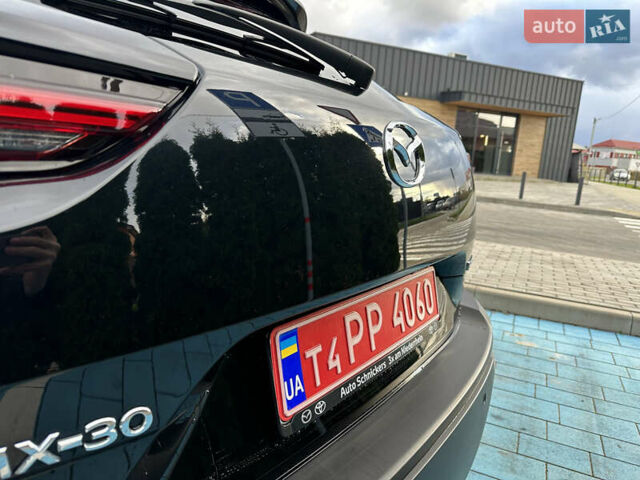 Черный Мазда MX-30, объемом двигателя 0 л и пробегом 36 тыс. км за 15200 $, фото 31 на Automoto.ua