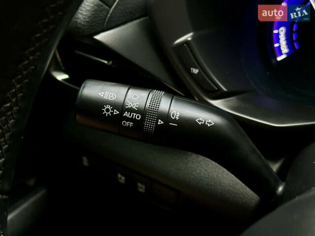 Чорний Мазда MX-30, об'ємом двигуна 0 л та пробігом 27 тис. км за 15700 $, фото 29 на Automoto.ua