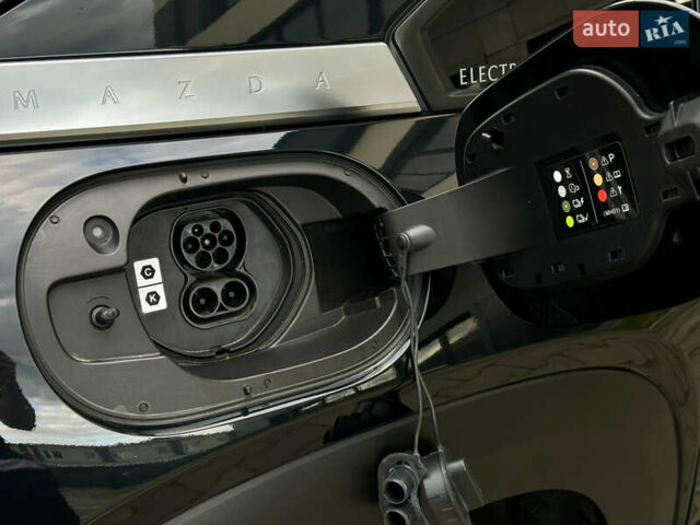 Чорний Мазда MX-30, об'ємом двигуна 0 л та пробігом 26 тис. км за 16200 $, фото 21 на Automoto.ua