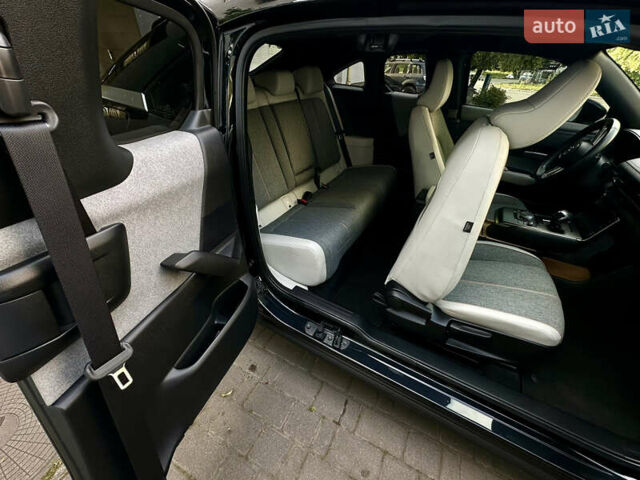 Чорний Мазда MX-30, об'ємом двигуна 0 л та пробігом 27 тис. км за 15700 $, фото 42 на Automoto.ua