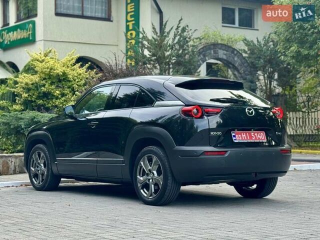 Черный Мазда MX-30, объемом двигателя 0 л и пробегом 38 тыс. км за 14600 $, фото 58 на Automoto.ua