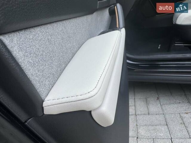 Черный Мазда MX-30, объемом двигателя 0 л и пробегом 38 тыс. км за 14600 $, фото 67 на Automoto.ua