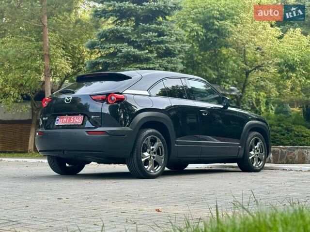 Черный Мазда MX-30, объемом двигателя 0 л и пробегом 38 тыс. км за 14600 $, фото 47 на Automoto.ua