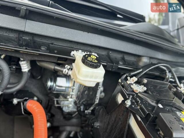 Черный Мазда MX-30, объемом двигателя 0 л и пробегом 38 тыс. км за 14950 $, фото 177 на Automoto.ua