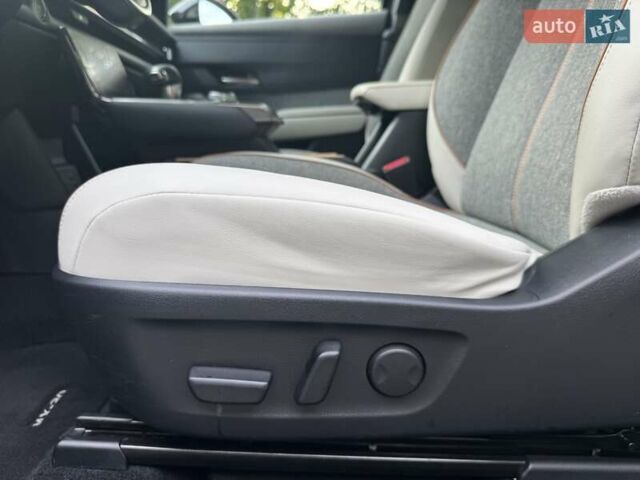 Черный Мазда MX-30, объемом двигателя 0 л и пробегом 38 тыс. км за 14600 $, фото 76 на Automoto.ua