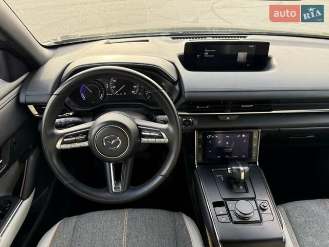 Черный Мазда MX-30, объемом двигателя 0 л и пробегом 26 тыс. км за 14600 $, фото 42 на Automoto.ua