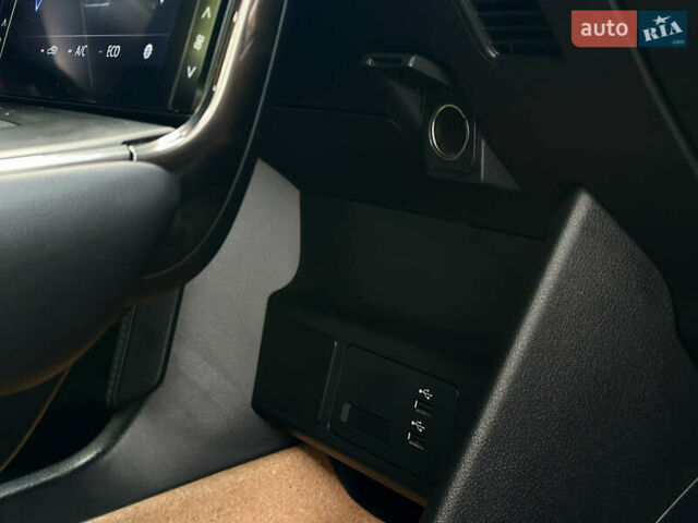 Чорний Мазда MX-30, об'ємом двигуна 0 л та пробігом 27 тис. км за 15700 $, фото 36 на Automoto.ua