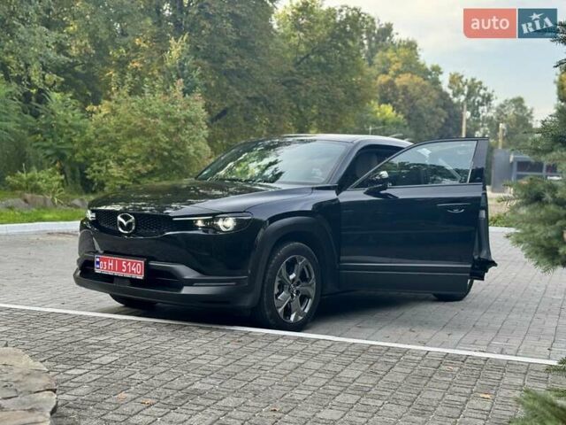Черный Мазда MX-30, объемом двигателя 0 л и пробегом 38 тыс. км за 14600 $, фото 32 на Automoto.ua