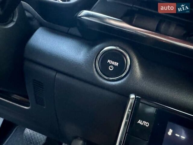 Чорний Мазда MX-30, об'ємом двигуна 0 л та пробігом 40 тис. км за 14550 $, фото 69 на Automoto.ua