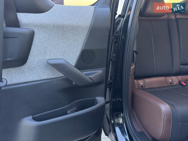 Черный Мазда MX-30, объемом двигателя 0 л и пробегом 20 тыс. км за 14500 $, фото 41 на Automoto.ua