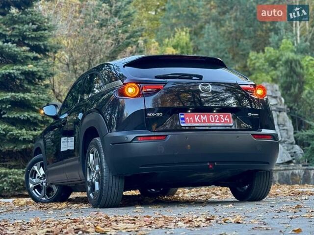 Чорний Мазда MX-30, об'ємом двигуна 0 л та пробігом 40 тис. км за 14550 $, фото 36 на Automoto.ua