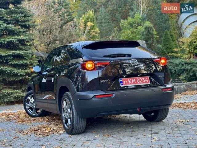 Чорний Мазда MX-30, об'ємом двигуна 0 л та пробігом 40 тис. км за 14550 $, фото 34 на Automoto.ua