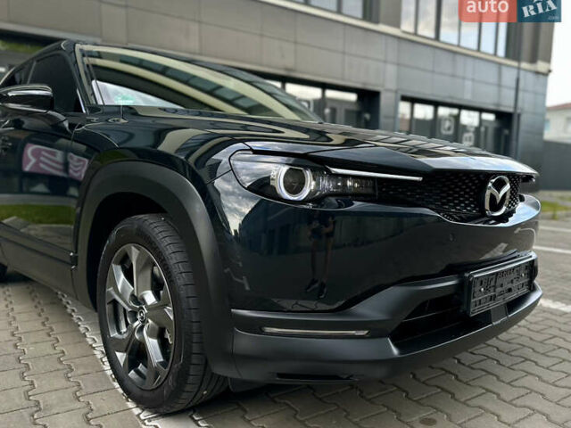 Чорний Мазда MX-30, об'ємом двигуна 0 л та пробігом 26 тис. км за 16200 $, фото 14 на Automoto.ua