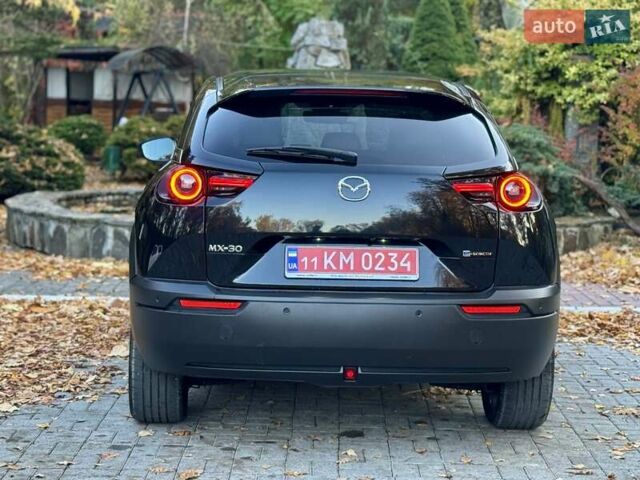 Чорний Мазда MX-30, об'ємом двигуна 0 л та пробігом 40 тис. км за 14400 $, фото 33 на Automoto.ua