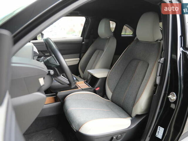 Чорний Мазда MX-30, об'ємом двигуна 0 л та пробігом 5 тис. км за 20000 $, фото 5 на Automoto.ua