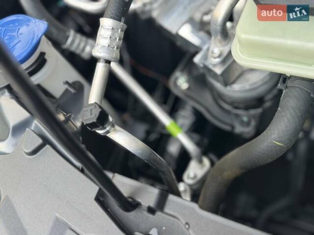 Черный Мазда MX-30, объемом двигателя 0 л и пробегом 38 тыс. км за 14950 $, фото 183 на Automoto.ua