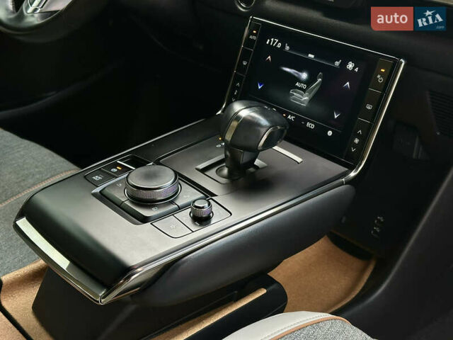 Чорний Мазда MX-30, об'ємом двигуна 0 л та пробігом 27 тис. км за 15700 $, фото 40 на Automoto.ua