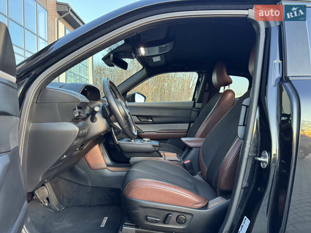 Черный Мазда MX-30, объемом двигателя 0 л и пробегом 20 тыс. км за 14500 $, фото 4 на Automoto.ua