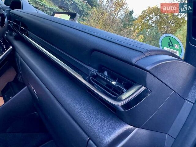 Чорний Мазда MX-30, об'ємом двигуна 0 л та пробігом 40 тис. км за 14550 $, фото 91 на Automoto.ua