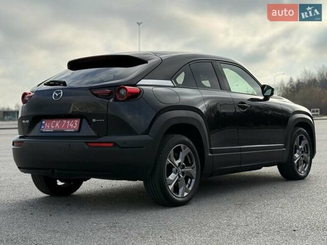 Черный Мазда MX-30, объемом двигателя 0 л и пробегом 26 тыс. км за 14600 $, фото 10 на Automoto.ua