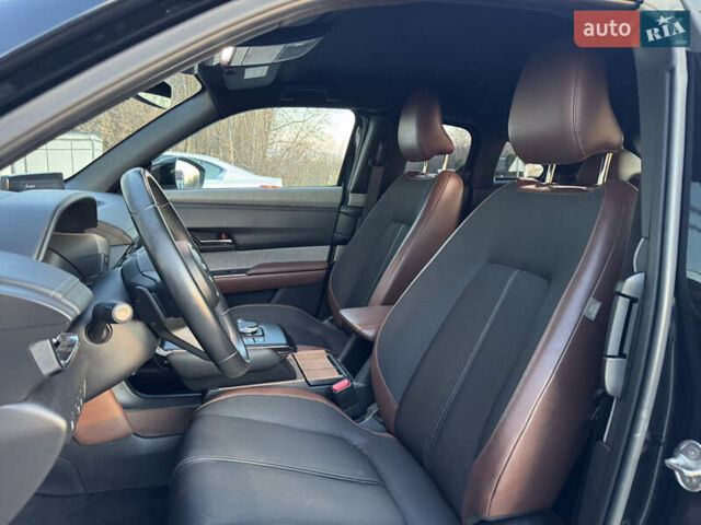 Черный Мазда MX-30, объемом двигателя 0 л и пробегом 20 тыс. км за 14500 $, фото 36 на Automoto.ua