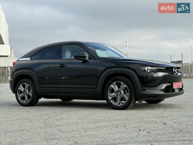 Черный Мазда MX-30, объемом двигателя 0 л и пробегом 26 тыс. км за 14600 $, фото 7 на Automoto.ua