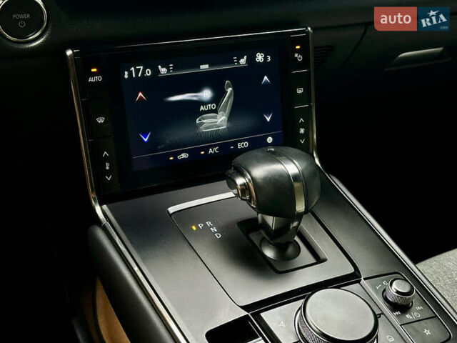 Чорний Мазда MX-30, об'ємом двигуна 0 л та пробігом 27 тис. км за 15700 $, фото 24 на Automoto.ua