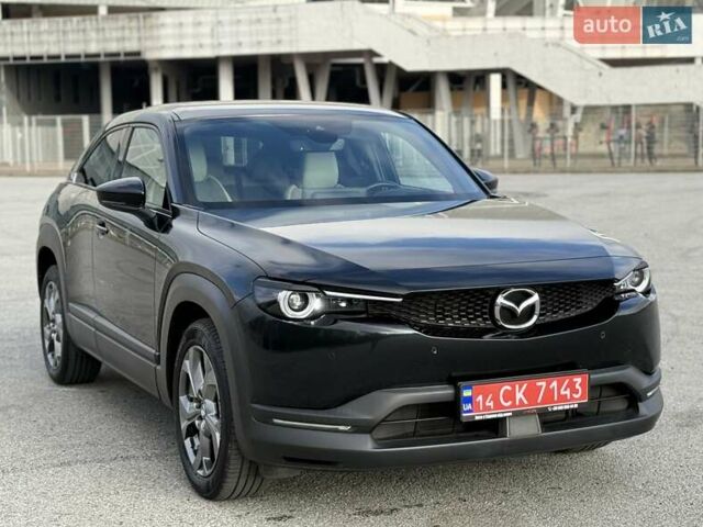 Черный Мазда MX-30, объемом двигателя 0 л и пробегом 26 тыс. км за 14600 $, фото 5 на Automoto.ua