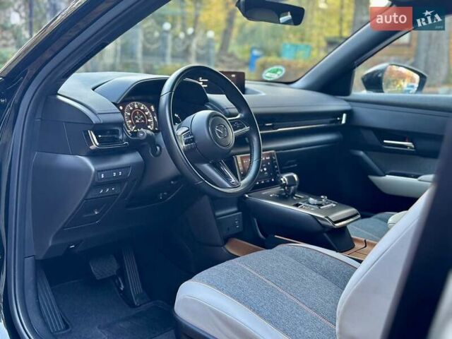 Чорний Мазда MX-30, об'ємом двигуна 0 л та пробігом 40 тис. км за 14400 $, фото 41 на Automoto.ua