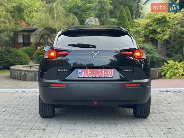 Черный Мазда MX-30, объемом двигателя 0 л и пробегом 38 тыс. км за 14600 $, фото 55 на Automoto.ua
