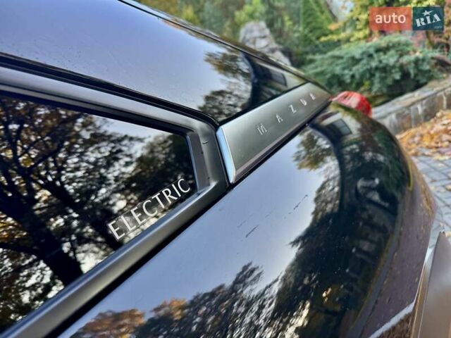 Чорний Мазда MX-30, об'ємом двигуна 0 л та пробігом 40 тис. км за 14550 $, фото 33 на Automoto.ua