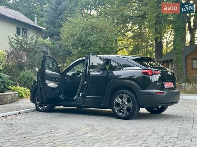 Черный Мазда MX-30, объемом двигателя 0 л и пробегом 38 тыс. км за 14600 $, фото 42 на Automoto.ua