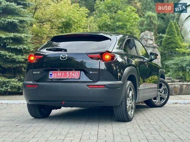 Черный Мазда MX-30, объемом двигателя 0 л и пробегом 38 тыс. км за 14600 $, фото 45 на Automoto.ua