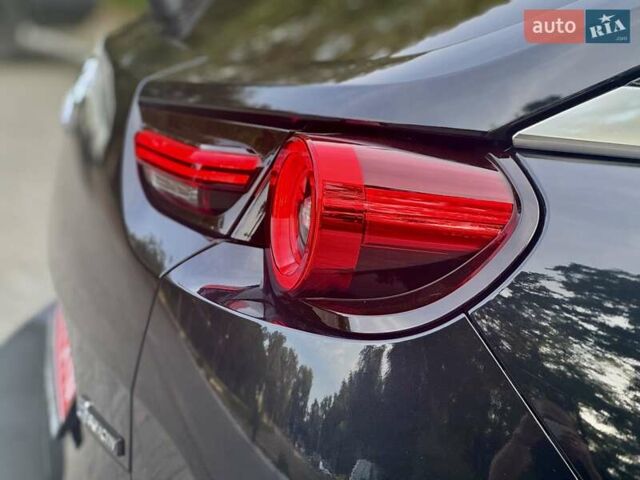 Черный Мазда MX-30, объемом двигателя 0 л и пробегом 38 тыс. км за 14600 $, фото 51 на Automoto.ua