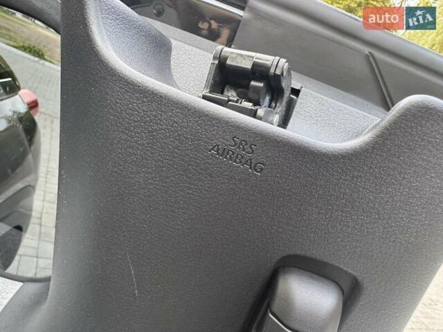 Черный Мазда MX-30, объемом двигателя 0 л и пробегом 38 тыс. км за 14950 $, фото 124 на Automoto.ua