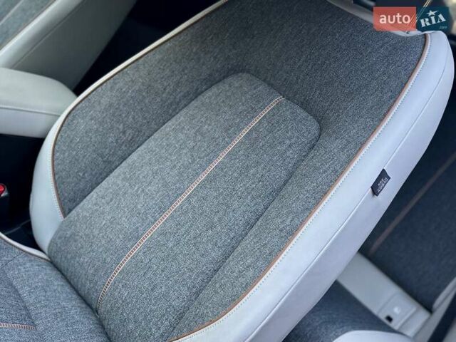 Чорний Мазда MX-30, об'ємом двигуна 0 л та пробігом 40 тис. км за 14400 $, фото 48 на Automoto.ua