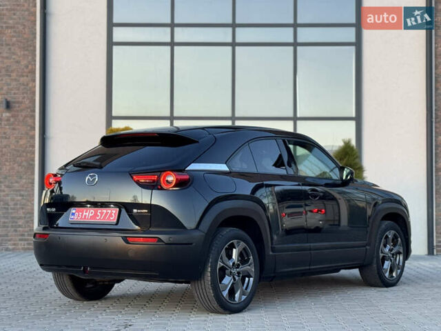 Черный Мазда MX-30, объемом двигателя 0 л и пробегом 20 тыс. км за 14500 $, фото 11 на Automoto.ua