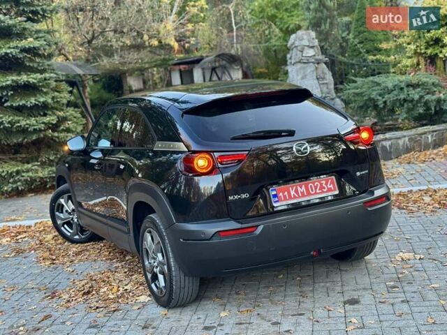 Чорний Мазда MX-30, об'ємом двигуна 0 л та пробігом 40 тис. км за 14550 $, фото 35 на Automoto.ua