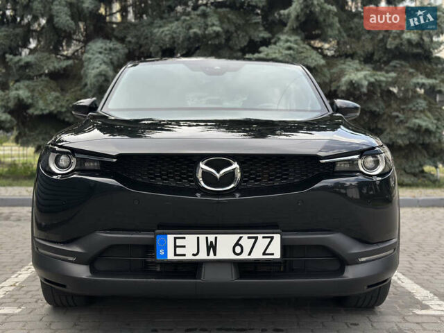 Черный Мазда MX-30, объемом двигателя 0 л и пробегом 59 тыс. км за 14950 $, фото 2 на Automoto.ua