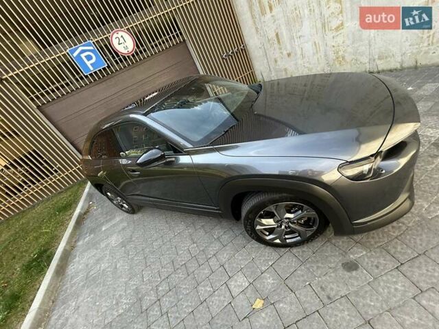 Коричневий Мазда MX-30, об'ємом двигуна 0 л та пробігом 79 тис. км за 15200 $, фото 18 на Automoto.ua