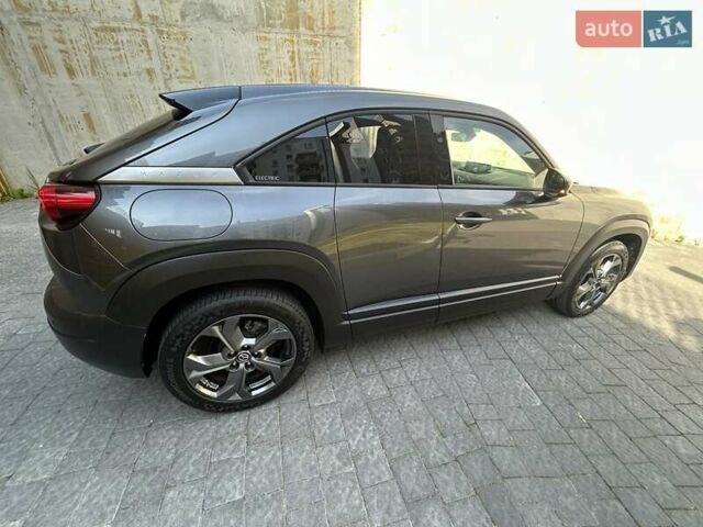 Коричневий Мазда MX-30, об'ємом двигуна 0 л та пробігом 79 тис. км за 15200 $, фото 26 на Automoto.ua