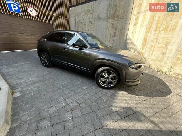 Коричневий Мазда MX-30, об'ємом двигуна 0 л та пробігом 79 тис. км за 15200 $, фото 6 на Automoto.ua