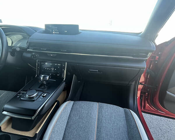 Мазда MX-30 2020 в Львове на Automoto.ua Красный Мазда MX-30, объемом двигателя 0 л и пробегом 61 тыс. км за 14700 $, фото 27 на Automoto.ua