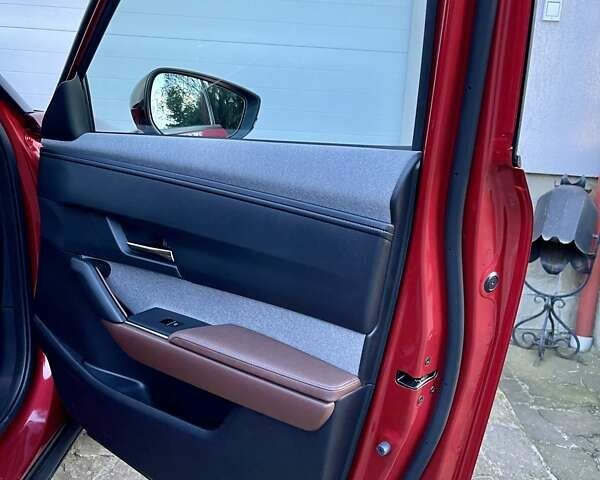 Красный Мазда MX-30, объемом двигателя 0 л и пробегом 17 тыс. км за 17000 $, фото 10 на Automoto.ua