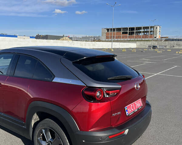 Мазда MX-30 2020 в Львове на Automoto.ua Красный Мазда MX-30, объемом двигателя 0 л и пробегом 61 тыс. км за 14700 $, фото 11 на Automoto.ua