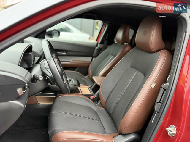 Красный Мазда MX-30, объемом двигателя 0 л и пробегом 87 тыс. км за 14400 $, фото 7 на Automoto.ua