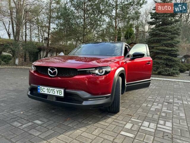 Красный Мазда MX-30, объемом двигателя 0 л и пробегом 44 тыс. км за 15800 $, фото 27 на Automoto.ua
