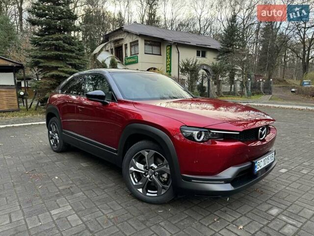 Красный Мазда MX-30, объемом двигателя 0 л и пробегом 44 тыс. км за 15800 $, фото 11 на Automoto.ua