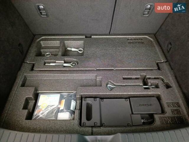 Красный Мазда MX-30, объемом двигателя 0 л и пробегом 44 тыс. км за 15800 $, фото 48 на Automoto.ua
