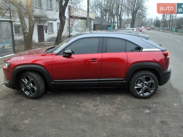 Красный Мазда MX-30, объемом двигателя 0 л и пробегом 13 тыс. км за 17900 $, фото 14 на Automoto.ua